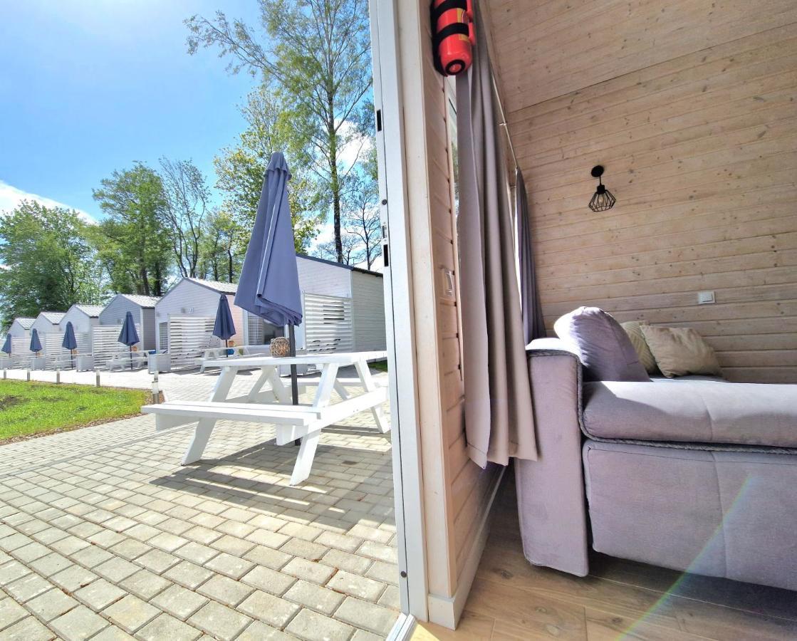 Lumi Resort Domki Letniskowe Z Podgrzewanym Basenem Rewal Dış mekan fotoğraf