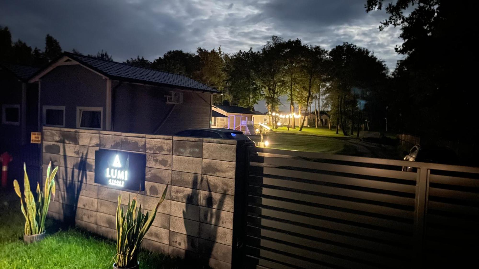 Lumi Resort Domki Letniskowe Z Podgrzewanym Basenem Rewal Dış mekan fotoğraf