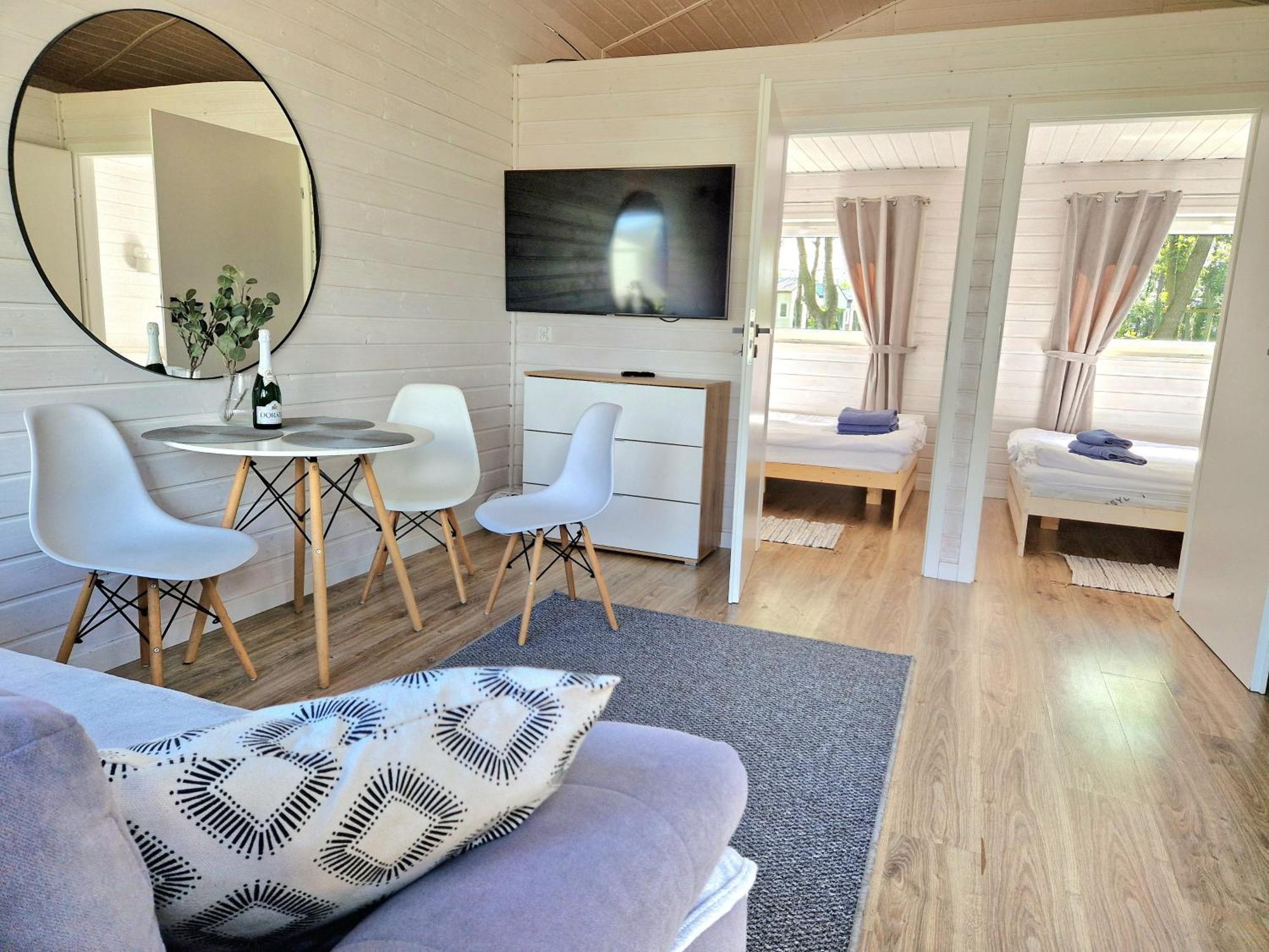 Lumi Resort Domki Letniskowe Z Podgrzewanym Basenem Rewal Dış mekan fotoğraf